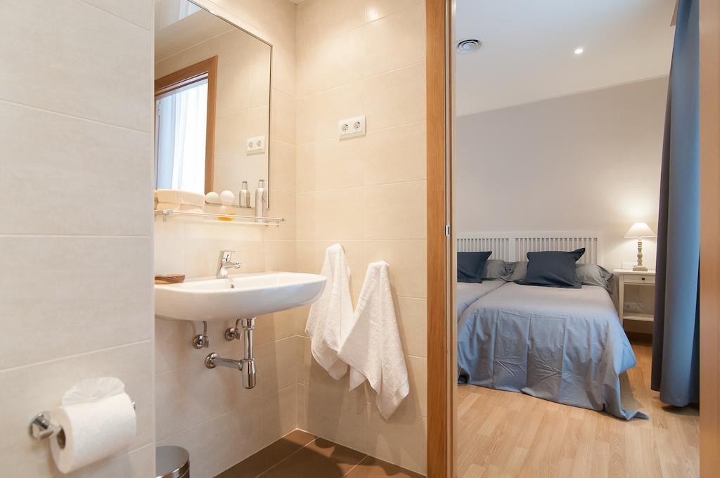 Pelayo Deluxe Apartments Barcelona Szoba fotó
