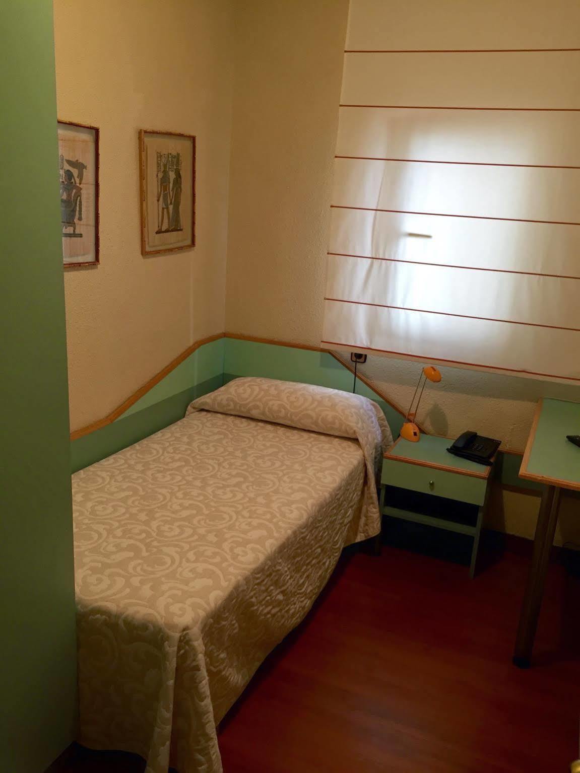 Pelayo Deluxe Apartments Barcelona Kültér fotó